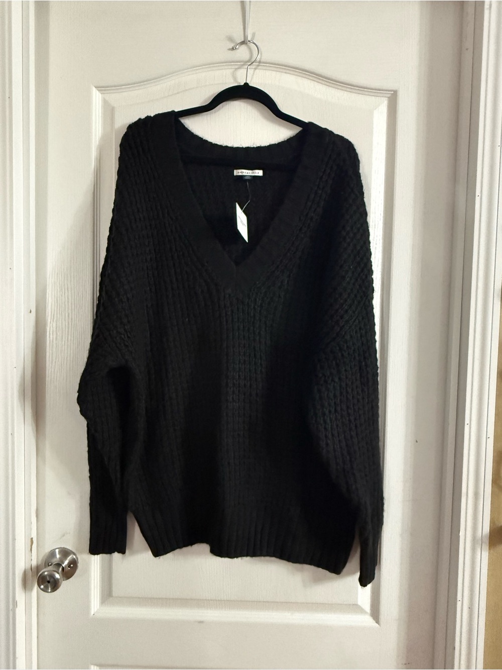 American Eagle Women’s Oversized Black Sweater NWT Sz Medium